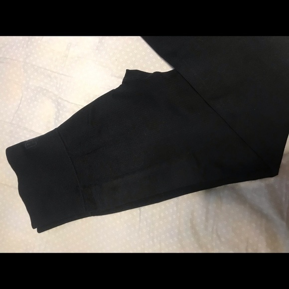 PINK High Waist Cool & Comfy CROPPED Tights - Picture 13 of 14